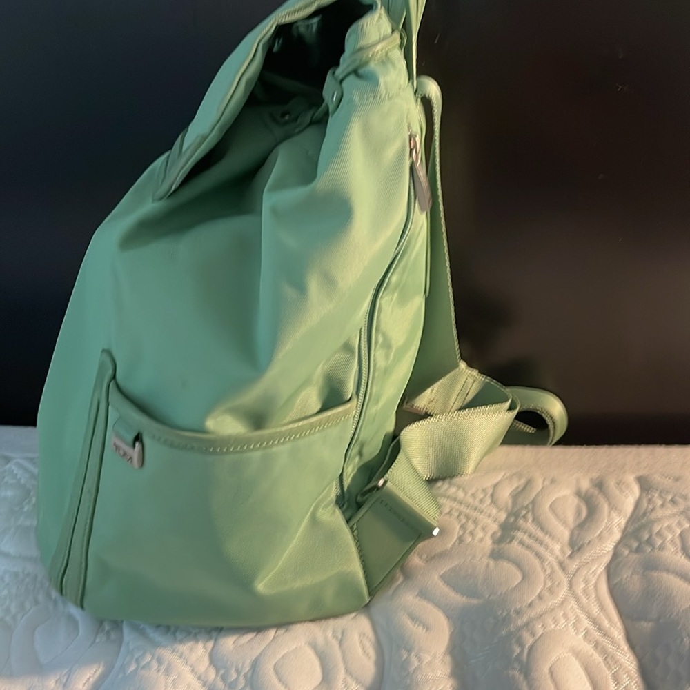 Tumi back pack - Picture 12 of 15